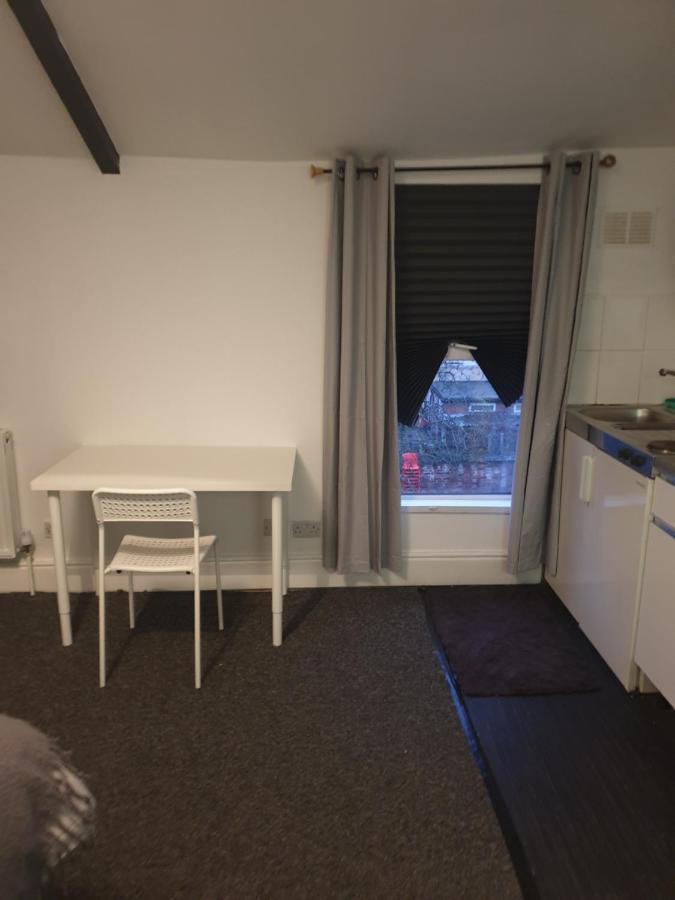 Coventry Studio Apartment Ngoại thất bức ảnh